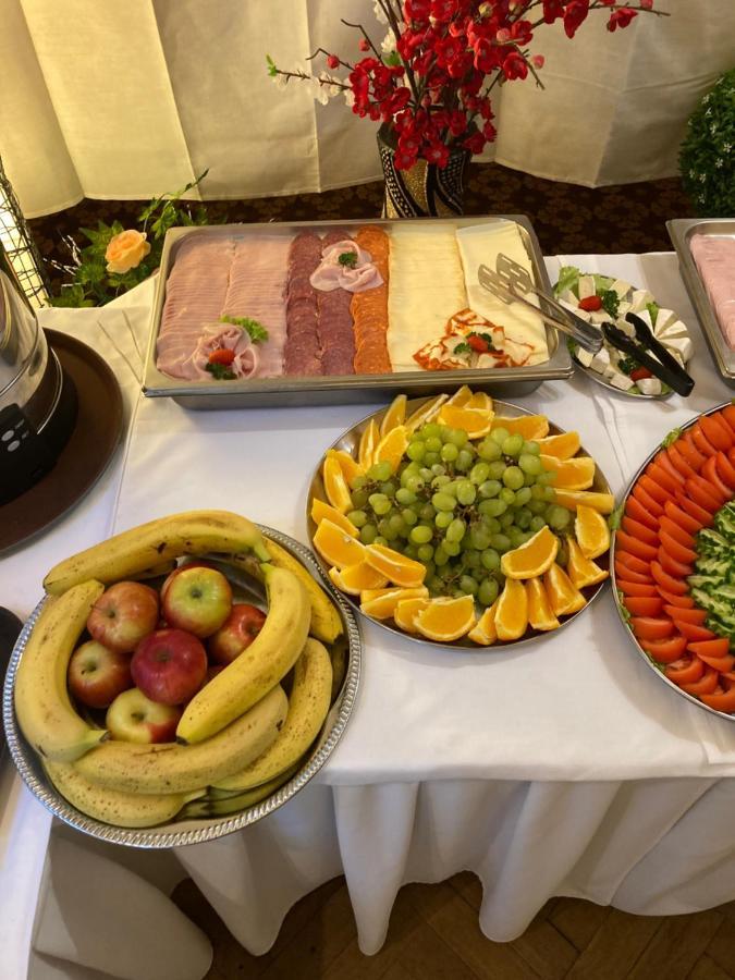 Hotel Konopiste Nova Myslivna Benesov  Luaran gambar