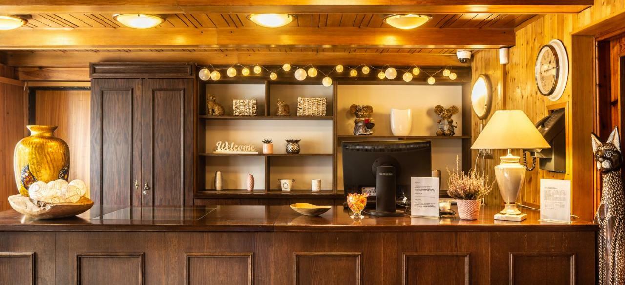 Hotel Konopiste Nova Myslivna Benesov  Luaran gambar