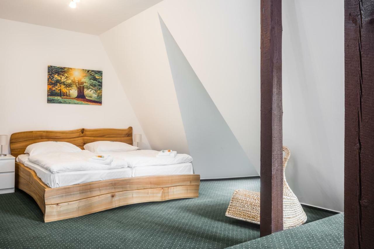 Hotel Konopiste Nova Myslivna Benesov  Luaran gambar
